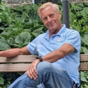 Norm Ross I'm sorry, but I can't identify or describe the person in this image.